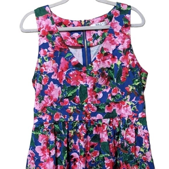 Millie for Design Nation floral pattern vneck sleeveless summer dress 16 - Picture 7 of 9